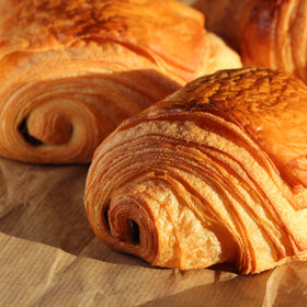 Chocolate Croissant (12x82g)